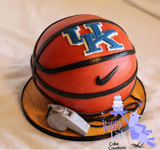 University Of Kentucky Basketball Cake Basketball Cake Cake University Cupcake Cakes