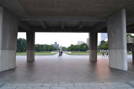 Ninety percent of the city of hiroshima was flattened, 80,000 people and counting were dead, and within days the emperor of japan announced an unconditional surrender. Hiroshima Der Friedlichste Ort Auf Erden Jetzt Japan Asientrip Funkloch