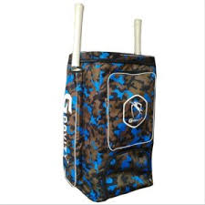 Virat kohli, the captain of the indian cricket team uses mrf bat. Mrf Virat Kohli 18 Cricket Kit Bag Buy Online Sports91 Com