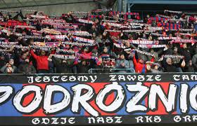 This page displays a detailed overview of the club's current squad. Obiecujacy Transfer Rakowa Ivan Lopez Dolaczyl Do Zespolu Kibice Net