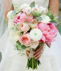 To bring your wedding floral dreams to life, begin with a rough idea of your wedding theme and colour scheme, the style of bouquets you are after, and your estimated flower. Spring Wedding Flowers Chwv