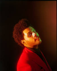 Der sänger the weeknd zeigt sich in seinem neuen musikvideo und auf instagram komplett verändert. The Weeknd Das Vermogen Einkommen Des Sangers 2021