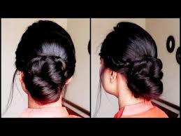 Twist your hair up in any way you wish, use hair accessories or flowers, and create your own magical hairstyle. Wedding Hairstyles Simple Hairstyle For Short Hair For Indian Wedding