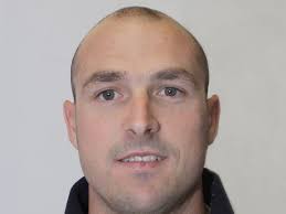 Cricket: Stewart an unlikely bowling hero