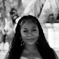 Brenda Mcelveen's Instagram, Twitter & Facebook