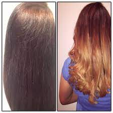 Haare aufhellen mit hausmitteln wie zitrone, honig, backpulver und kamille: Hier Ein Balayage Ergebnis Rechts Im Bild Julia Hatte Schwarz Gefarbte Haare Im Ersten Schritt Habe Ich Die Schwarzen Pigmente Blondieren Haare Haarfarben
