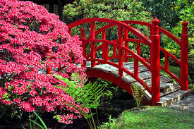 Garden bridges of any size require specialist expertise for lasting results, particularly if they are to serve as a part of a garden walkway or to span water, and undertaking to build a garden bridge for yourself may end in disappointment and unnecessary expense, even with a simple ornamental garden bridge. Zen Gardens Asian Garden Ideas 68 Images Interiorzine