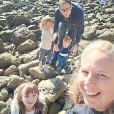 I'm looking for some honest feedback with regards to our local schools. My  little one is due to start next year and we are torn what to apply for. We  are looking