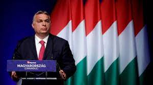 On billboards across hungary in september posters appeared showing premier viktor orban with three businesspeople above a. Orban Zu Regenbogenfarben Bei Em Das Ist Keine Staatliche Entscheidung Tagesschau De