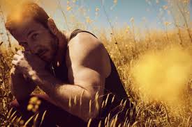 Pablo Schreiber: Nature is My Church - Mr Feelgood