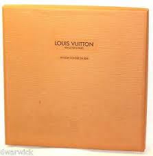 Le Meilleur Louis Vuitton Maison Fondee En 1854 Box And Vuew In 2020 Louis Vuitton Louis Vuitton