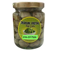 Tanaman budidaya petai ada yang memiliki ketinggian pohon 5 bahkan sampai dengan 25 meter. Khasiat Buah Petai Petai Jeruk Kak Leha Facebook