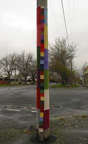 A Yarn Bombing By Crafty Squirrel S Morgan Ballarat Vic Australia Yarn Bombing Tree Art Street Art