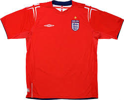You take a risk with a round collar on a white shirt. 2004 06 England Away Shirt Excellent Xl Classic Retro Vintage Football Shirts