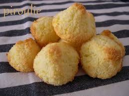 Congolais Recette Ultra Simple De Petits Fours A La Noix De Coco Sans Farine Ni Gluten Patisseries Et Gourmandises Patisserie Gateaux Et Desserts Alimentation