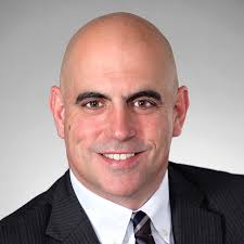 Christopher Malloy's Instagram, Twitter & Facebook