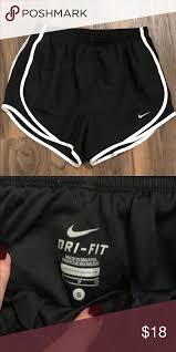 Black And White Shorts Nike Nike Shorts All Black With White Stripe And Built In Shorts Nike Shorts Clothes Design Nike Shorts Black Nikes