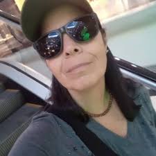 Débora Lobo (@debora.lobo) • Threads, Say more