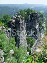 La suiza sajona (en alemán, sächsische schweiz) es una pequeña región natural de alemania ubicada en la parte más oriental del estado federado de sajonia. Suiza Sajona Fotografias De Stock Freeimages Com