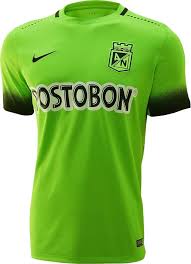 Es la camiseta que nos representa, la que nos pone a gritar, a sufrir y enloquecer. Nike Lanca As Novas Camisas Do Atletico Nacional De Medellin Show De Camisas