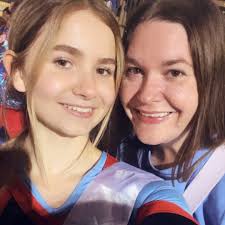 Does anyone read real books anymore?