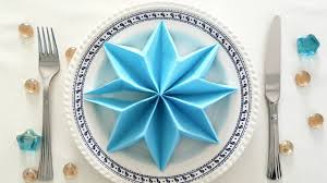 Pliage de serviette de noel. How To Make A Star For Christmas Napkin Folding Youtube