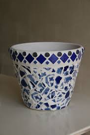 Pot De Fleurs Photo De La Mosaique Kabanadeco En 2020 Pots De Fleurs En Mosaique Pot De Fleurs Art De La Mosaique