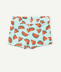 Fabriqués en matériel doux et agréable, les maillots de bain pour bébé garçon sont avant tout confortables et sèchent rapidement. Maillot De Bain Short De Bain Bebe Garcon Tape A L Oeil