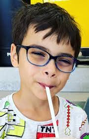 Georgina Austin's Instagram, Twitter & Facebook