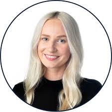 Cara Pyle's Instagram, Twitter & Facebook