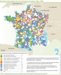 Typologie Des Bassins De Vie Des Bourgs Et Petites Villes 1999 Ceriscope En 2020 Petites Villes Bassin Geographie