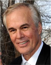 Associate Lee Schull