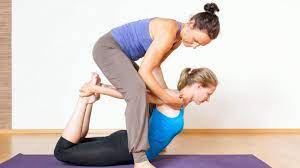 Erleben sie wahre entspannung oder prickelnde kultur. A Sanctuary Of Healing Yoga Therapy Gives New Hope Yogauonline