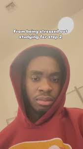 This week, we chat with Zach Bernstein, a fellow medical student. Beyond  his leadership roles and contribution to medical education, Zach shares  insights