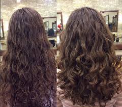 Find out what this haircut for curly and wavy hair types is all about and why you may need it. Deva Curl Salon Freya Salon