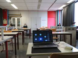 Einstein schreibtisch, einstein einsteins geburtshaus angemessene dokumentation in den sedelhofen sudwest presse online. Maintal Im Digitalen Klassenzimmer Albert Einstein Schule Ist Vorreiter Beim Distanzunterricht Maintal