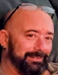 Robert Coddington's Instagram, Twitter & Facebook