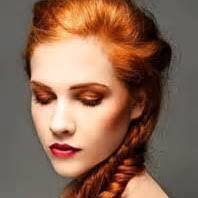 Elizabeth Dehaven's Instagram, Twitter & Facebook