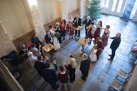 Das haus, das seit 2006 zunächst als zentrum für literatur galt und seit 2017 seine funktion als heine haus literaturhaus düsseldorf wahrnimmt. Fotograf Hochzeit Standesamt Heinrich Heine Haus Lueneburg 0039 Hochzeitsfotograf Hamburg Stefan Lederer
