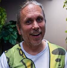 Amanda Travelstead's Instagram, Twitter & Facebook