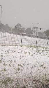 Maybe you would like to learn more about one of these? Forte Chuva De Granizo E Registrada Em Curitiba Cotidiano Aquiagora Net