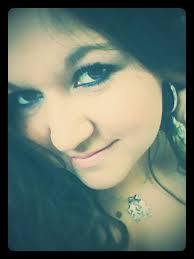 NADIA PAZ (@nadiapaz__)