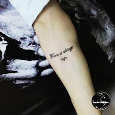Angel tattoo yazı modelleri yazı dövmeleri kısa, yazı dövmeleri nereye yapılır, yazı dövmeleri 35 minimal dövme modeli ve üzerine her zamanki gibi kendi üslubumuzca sohbet. Aziz Tattoo Yazi Dovme Modelleri Kol Dovme Modelleri Yaz Facebook