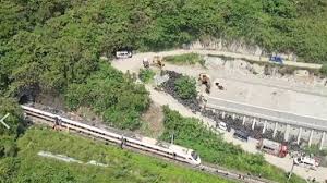 On 2 april 2021, a taroko express train operated by the taiwan railways administration derailed in hualien county, killing at least 54 people and injuring more than 150 others. Nchwwqf64doksm