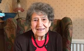 Former nurse looks back at the Royal United Hospital in Bath 70 years