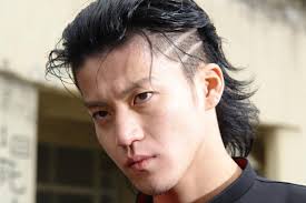 Cara cukur rambut rockabilly semoga bermanfaat jangan lupa like share dsn subcribe ya makasih. Gambar Gaya Rambut Pria Gantung Foto Candid Kekinian