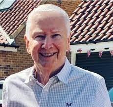 William Middleditch's Instagram, Twitter & Facebook