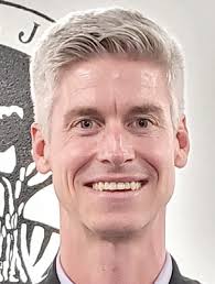 Fideicomisarios aprueban el nuevo director de Waggoner Elementary