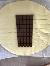 Recette Tresse Feuilletee Au Chocolat Toto Tatum Feuillete Chocolat Tresse Feuilletee Dessert Pate Feuilletee