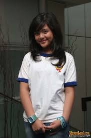 Artis sekaligus penyanyi tasya kamila menyadari pentingnya menjaga kesehatan gigi dan mulut dirinya bersama keluarga. Si Cantik Tasya Triy S Weblog